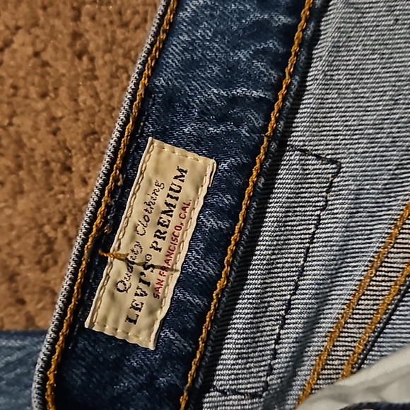 Levi's Curvy Skinny 31x28 - Picture 2 of 3